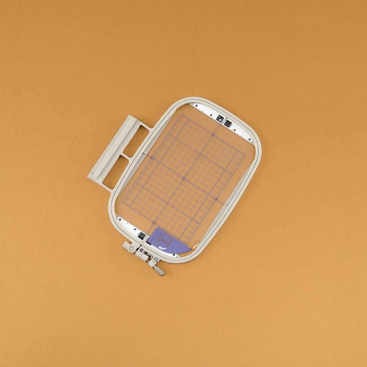 Embroidery_Frame_Grid_5x7_-_Babylock_EF75S